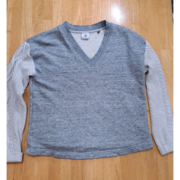 Cabi V Neck Gray Cream French Terry Sweater with Cable Knit Sleeves Size Small - Picture 1 of 8